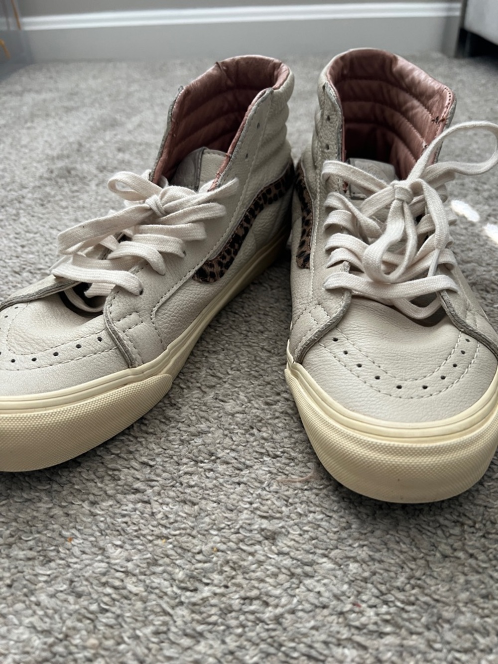 Cream High-Top Sneakers with Leopard Side Stripe